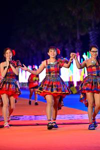 BIB: 
                            <button type="button" onclick="openModal(24387473)" class="btn btn-primary btn-sm float-right btn-popup" data-toggle="modal" data-target=".modal-high-quality">
                        <i class="fas fa-shopping-cart"></i> Add to Cart
                    </button>
                                            <button type="button" onclick="isThisMe(24387473, true)" class="btn btn-success btn-sm float-right btn-popup btn-isme hidden" data-toggle="tooltip" data-placement="bottom" title="นี่คือรูปของคุณใช่ไหม คลิกที่นี่เพื่อเอาเข้าอัลบั้ม">
                        <i class="fas fa-plus"></i> Add to album
                    </button>
                    <button type="button" onclick="isThisMe(24387473, false)" class="btn btn-warning btn-sm float-right btn-popup btn-isnotme hidden">
                        <i class="fas fa-ban"></i> Remove from album
                    </button>